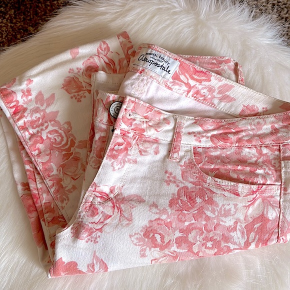Aeropostale flower print jeans - Picture 5 of 8